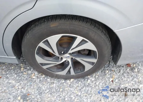 2022 Subaru Legacy from USA, damaged, VIN 4S3BWAB64N3008607